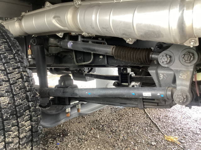 いすゞギガアルミウイング大型（10t）[写真19]