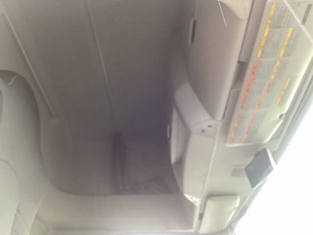 いすゞギガアルミウイング大型（10t）[写真27]