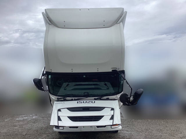 いすゞギガアルミウイング大型（10t）[写真08]