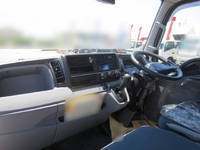 三菱ふそうキャンター冷凍車（冷蔵車）小型（2t・3t）[写真14]