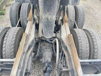 UDトラックスクオン深ダンプ（土砂禁ダンプ）大型（10t）[写真14]