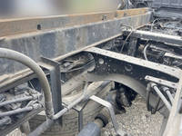 UDトラックスクオン深ダンプ（土砂禁ダンプ）大型（10t）[写真19]