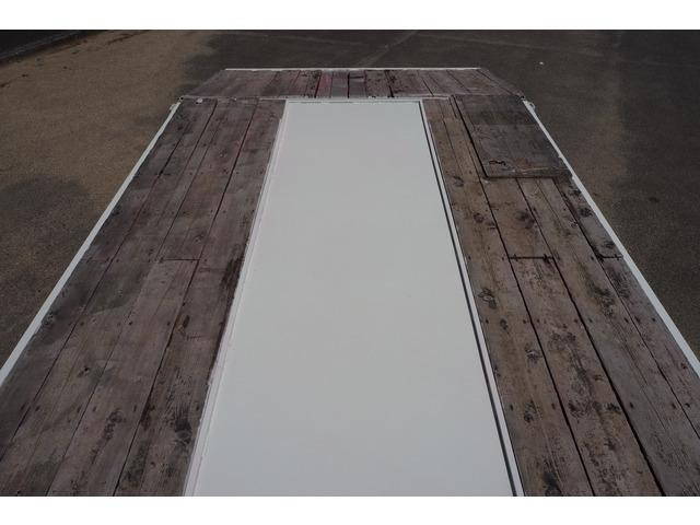 いすゞフォワードヒップリフター中型（4t）[写真10]