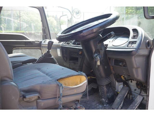 いすゞフォワードヒップリフター中型（4t）[写真23]