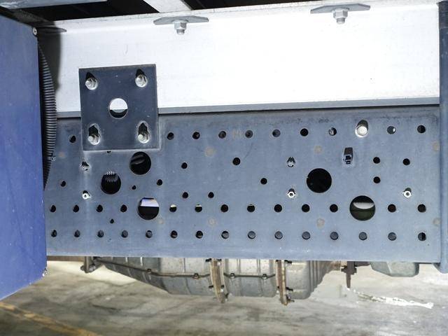 いすゞフォワード冷凍車（冷蔵車）増トン（6t・8t）[写真17]