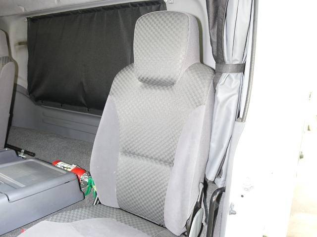 いすゞフォワード冷凍車（冷蔵車）増トン（6t・8t）[写真26]