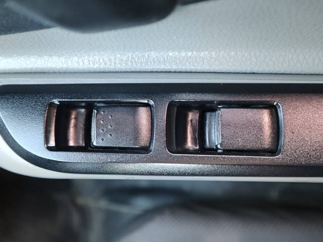 三菱ふそうキャンターダンプ小型（2t・3t）[写真36]