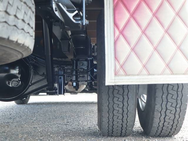 いすゞエルフ平ボディ小型（2t・3t）[写真22]