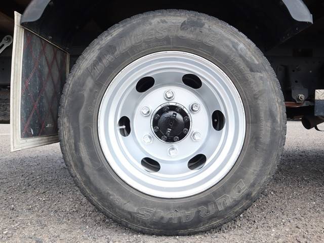 いすゞエルフ平ボディ小型（2t・3t）[写真23]