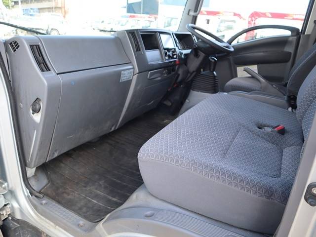 いすゞエルフ平ボディ小型（2t・3t）[写真26]