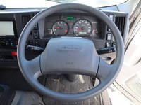 いすゞエルフ平ボディ小型（2t・3t）[写真28]