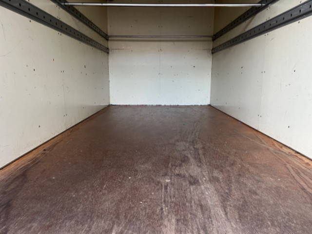 トヨタトヨエースアルミバン小型（2t・3t）[写真13]