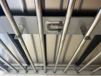 トヨタトヨエースアルミバン小型（2t・3t）[写真17]