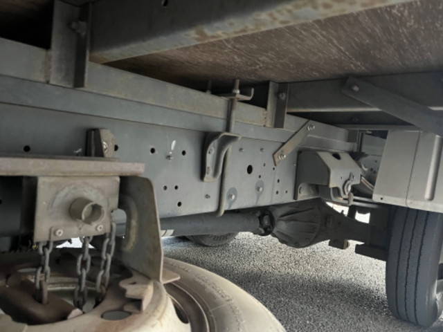 トヨタトヨエースアルミバン小型（2t・3t）[写真20]