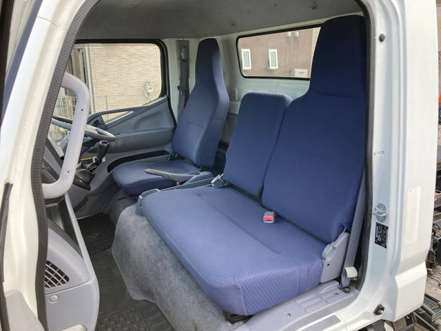 三菱ふそうキャンターセーフティローダー小型（2t・3t）[写真29]