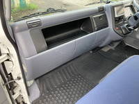 三菱ふそうキャンターセーフティローダー小型（2t・3t）[写真32]