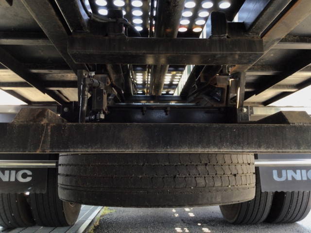 三菱ふそうキャンターセーフティローダー小型（2t・3t）[写真20]