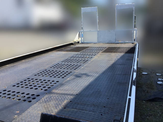 三菱ふそうキャンターセーフティローダー小型（2t・3t）[写真09]