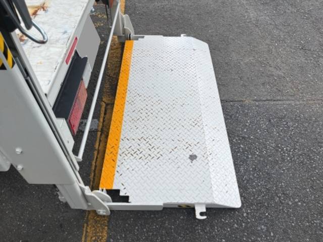 トヨタタウンエース平ボディ小型（2t・3t）[写真12]