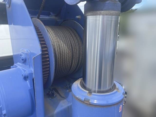 いすゞフォワードセーフティクレーン4段中型（4t）[写真12]