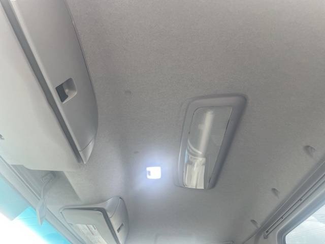 いすゞフォワードセーフティクレーン4段中型（4t）[写真34]