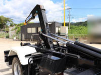 いすゞフォワードコンテナ専用車中型（4t）[写真11]