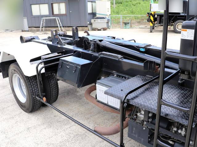 いすゞフォワードコンテナ専用車中型（4t）[写真20]