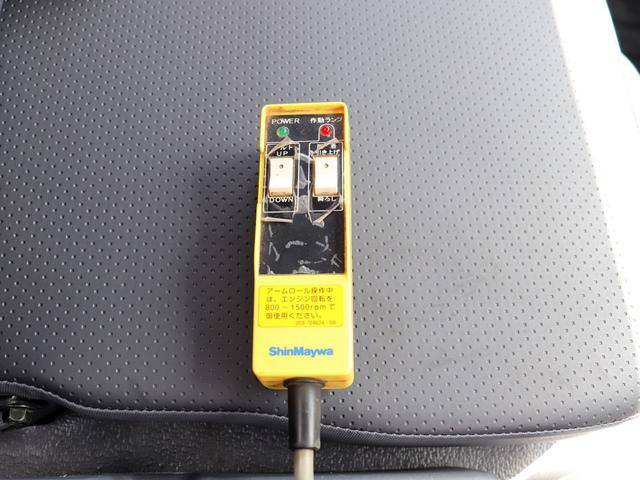 いすゞフォワードコンテナ専用車中型（4t）[写真27]