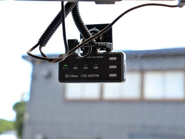 いすゞフォワードコンテナ専用車中型（4t）[写真33]