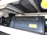 いすゞフォワードアルミウイング中型（4t）[写真13]