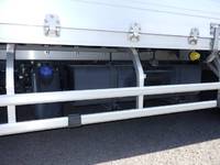 いすゞフォワードアルミウイング中型（4t）[写真15]