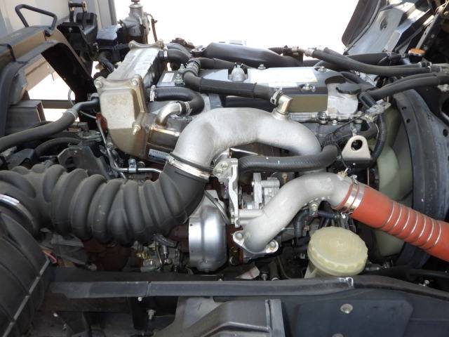 いすゞフォワードアルミウイング中型（4t）[写真25]