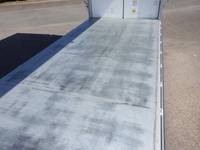 いすゞフォワードアルミウイング中型（4t）[写真06]