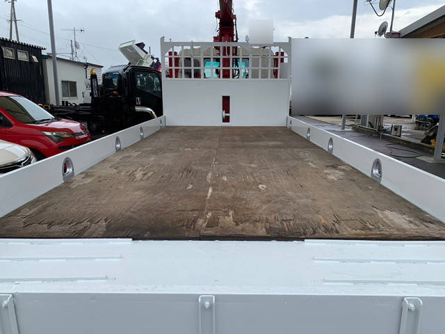 いすゞフォワードセルフクレーン3段増トン（6t・8t）[写真12]