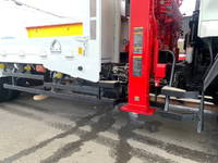 いすゞフォワードセルフクレーン3段増トン（6t・8t）[写真09]