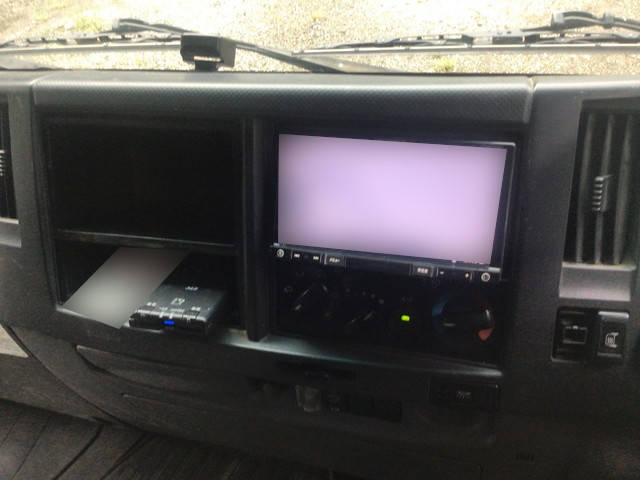 いすゞフォワードアルミバン中型（4t）[写真26]