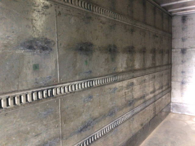 いすゞフォワードアルミバン中型（4t）[写真04]