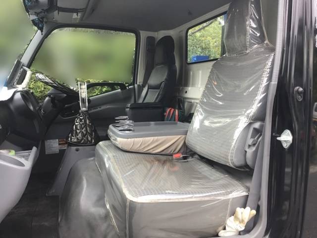 日野デュトロセルフクレーン4段小型（2t・3t）[写真33]