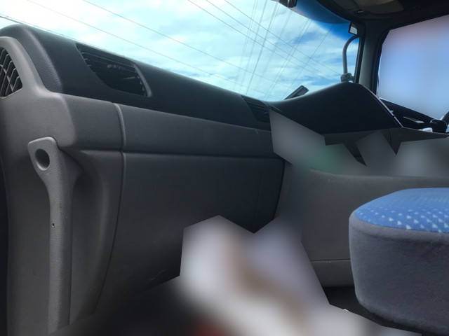 UDトラックスクオンミキサー車（コンクリートミキサー）大型（10t）[写真30]