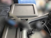 UDトラックスクオンミキサー車（コンクリートミキサー）大型（10t）[写真34]