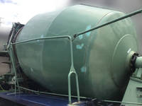 UDトラックスクオンミキサー車（コンクリートミキサー）大型（10t）[写真06]