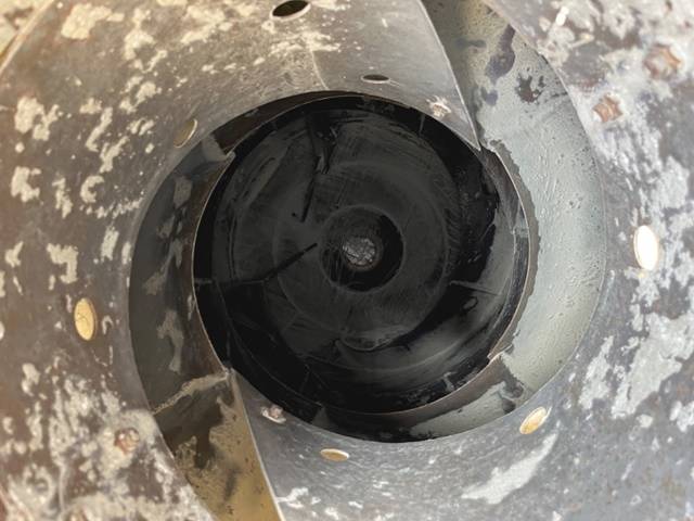 日野デュトロミキサー車（コンクリートミキサー）小型（2t・3t）[写真16]