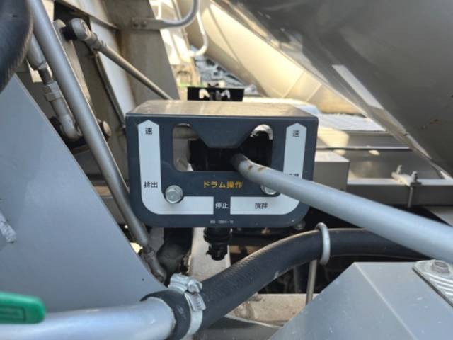 日野デュトロミキサー車（コンクリートミキサー）小型（2t・3t）[写真19]