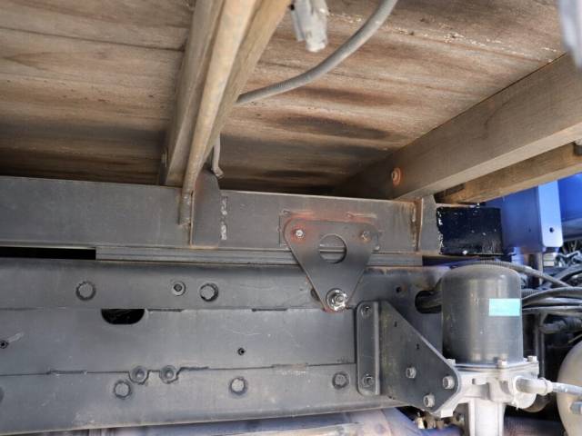 日野レンジャークレーン5段増トン（6t・8t）[写真13]