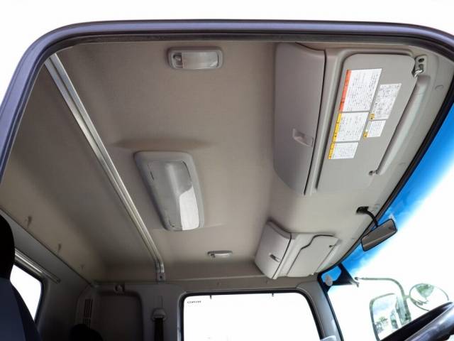 日野レンジャークレーン5段増トン（6t・8t）[写真29]