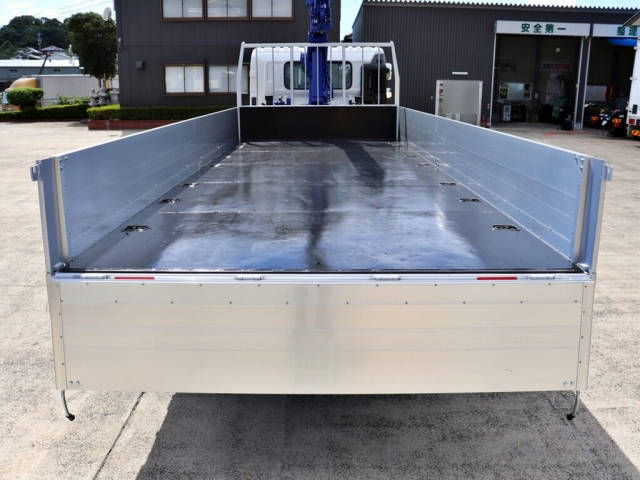 日野レンジャークレーン5段増トン（6t・8t）[写真07]