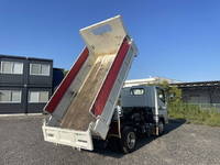 三菱ふそうキャンターダンプ小型（2t・3t）[写真13]