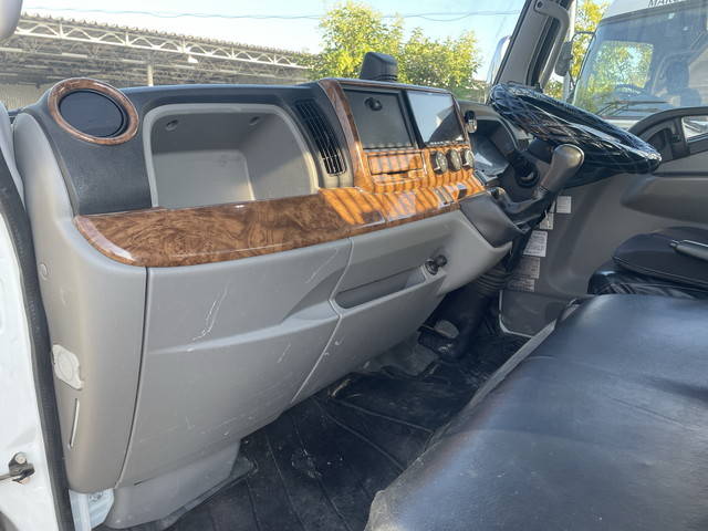 三菱ふそうキャンターダンプ小型（2t・3t）[写真32]