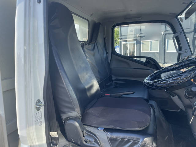 三菱ふそうキャンターダンプ小型（2t・3t）[写真35]