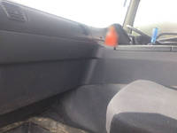 三菱ふそうスーパーグレートダンプ大型（10t）[写真25]